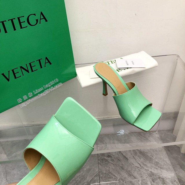 BOTTEGA VENETA高端時尚女鞋 寶緹嘉漆皮版2022-22早春最新高跟涼鞋拖鞋 dx3544